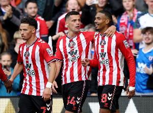 扎卡：桑德兰看重我的经验、领导力，以及我能为球队带来的帮助