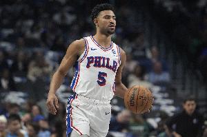 受限制自由球员中，仅格莱姆斯尚未签约，小火车已获资质报价，库明加则已续约2年。