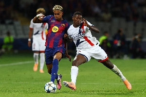 门德斯与亚马尔未来多年仍将多次对位，后者已两度在交手中斩获MVP，现年23岁的他身价已达7000万欧元。