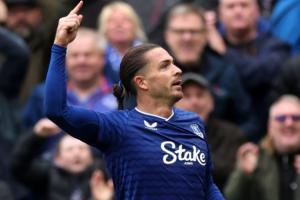 7轮1球4助状态回升！埃弗顿官方发声力挺：格拉利什该进英格兰队！