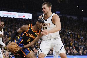 ESPN公布新赛季夺冠赔率：雷霆以+200居首，掘金排名第三，火箭、湖人及快船则分列第五至第七位。