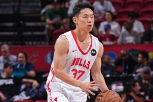 媒体人：河村勇辉遭裁员，日本市场也未能成为保障，NBA边缘球员的处境令人唏嘘。