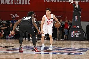 媒体人视角：河村勇辉现象揭示，残酷现实下，小个子与亚洲运动员的生存空间正被挤压。