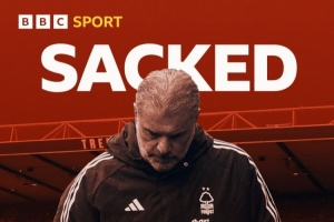 人生起落：澳波5月率队夺欧联，6月却从热刺下课，9月上诺丁汉森林，10月再度遭解雇。