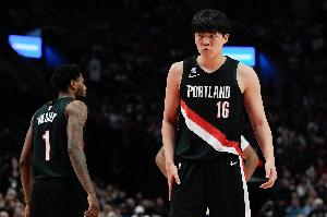 媒体人：华子堪称巨星球，终结比赛能力突出；杨瀚森一小步，助推中国篮球迈出一大步。