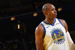 科尔：霍福德替补出战有助于时间分配，同时他追梦格林同时在场时球队防守过于薄弱。