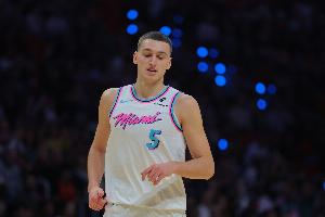 斯波教练指示我们加快进攻节奏，约维奇表示这必将推动球队进步。