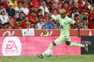 《每体》为巴萨球员打分：孔德、巴尔德、德容、亚马尔并列最低分4分。