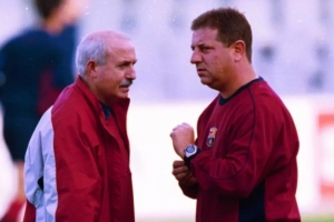 前巴萨B队教练指出，亚马尔需要有人明确指导他该怎么做，他需要获得正确的引导。