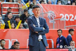 广东全运男篮小组赛赛程：首战今晚7点半对阵山东，末轮迎战浙江，队伍被视作夺金热门。