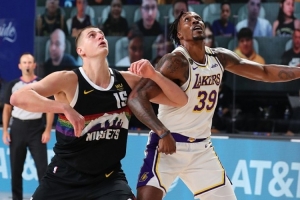 霍华德坦言，如今若选择退役，他将无法再防守约基奇，但他认为通过加练，自己完全有能力征战NBA。