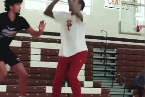 “ 现役唯一的古典分位 ”德罗赞 他的打球方式你喜欢嘛？